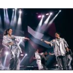 Raisa Andriana Instagram - Throwback waktu HUT Trans kemarin duet bareng @rizkyfbian ✨wearing silver look by @byestherjean Makeup // @ferryfahrizal Hair // @ibaayy___ Styled // @elcofrebliaman Photo // @high_iso