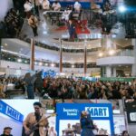 Raisa Andriana Instagram - A little throwback from last weekend @beautyhaulofficial Udah lama ngga manggung di atrium mall begini ruame bangett, sayang banget sama penonton anti jaim ginii.. Thank you yang udah nyanyi bareng aku dan belanja @officialrainebauty pastinyaa 🫶🏻 Makeup // @ferryfahrizal Hair // @ibaayy___ Styled // @elcofrebliaman Photo // @agrasuseno