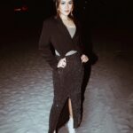 Raisa Andriana Instagram – Emang boleh se blink2 ini di pantai?? 🤣 Thank youu @soundofunity.id !!

Makeup // @ferryfahrizal 
Hair // @ibaayy___ 
Styled // @ivanteguhsantoso 
Photo // @agrasuseno