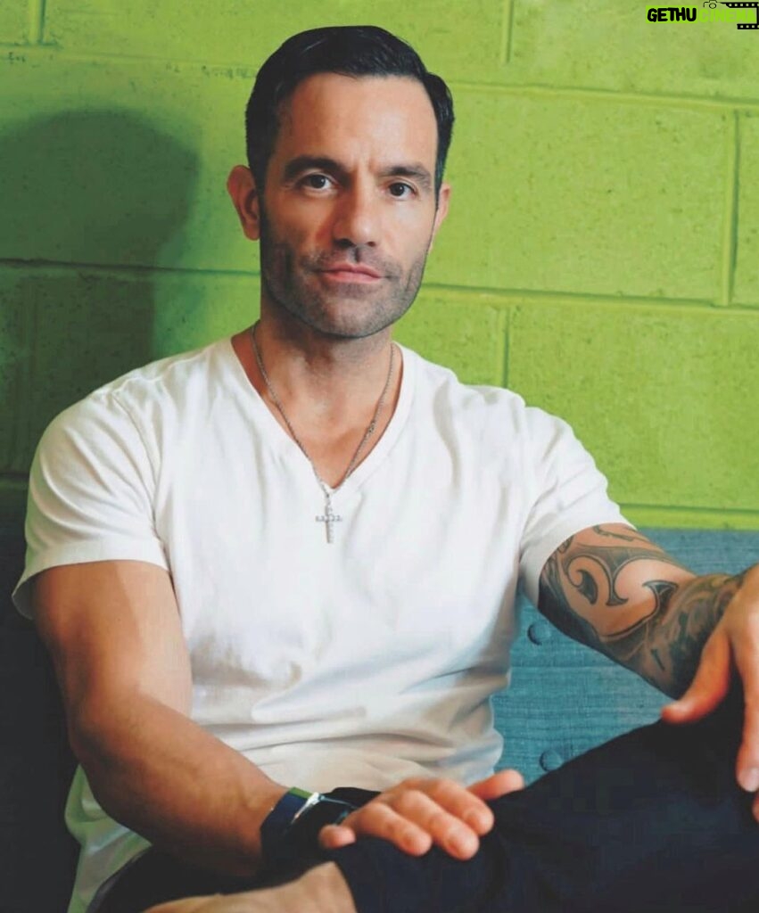 Ramin Karimloo Instagram - Interview for @unclearmag October issue. 📷 @camiliberty 🖊️ @mikalawten
