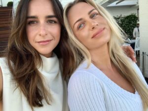 Raquelle Stevens Instagram - QT with the best. Love you @courtneylopez 💛
