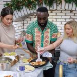 Raquelle Stevens Instagram - All 4 episodes of Selena + Chef: Home for the Holidays are out now on @foodnetwork & @streamonmax . Thank you to all the chef’s @claudetteazepeda @chefericadjepong @chefsymon and @guarnaschelli . Sending so much love to everyone this holiday season 🎄❤️ 🍽️👩🏼‍🍳 📸: @withinadream