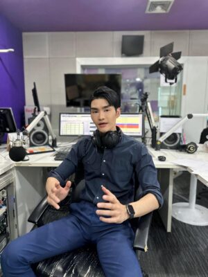 Rathanand Chanyachirawong Instagram - หว่อม้าเค หว่อม้าเค หว่อม้าเค วะระบิ้ว วะระะบิ้ว 
คุ้งลุ้งคังลั้งคั้งหลั่งคั้ง 
คุ้งลุ้งคั้งลั้งคังหลั่งคั้ง 
คุ้งลุ้งคั้งลั้งคังหลั่งคั้ง 
#met107