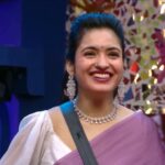 Rathika Rose Instagram - #saturday Episodes are always a truth revealing one’s and this week along with that #nagarjuna sir gave the perfect feedback’s and corrections to everyone as usual. We are loving #biggbosstelugu7 and #kingsmeter is so accurate 🫶 Thanks to @starmaa and @disneyplushstel for this great two weeks. Jewellery: @aanvitrends Such a balanced week it has beeen. #teamrathika #rathikarose #rathika #beautifulsmile #stunninglooks #fearless #loveyouall