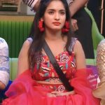 Rathika Rose Instagram - @rathikarose_official COSTUME BY @aishwarya_label JEWELLERY BY @fashioncurvee #rathikarose #biggbosstelugu #bigbosstelugu #starmaa #biggboss7telugu