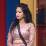 Rathika Rose Instagram - Too glam to give a damn COSTUME BY @the_house_of_hues STYLED BY @harinireddym #rathikarose #biggboss7telugu #biggbosstelugu #starmaa #bigbosstelugu
