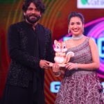 Rathika Rose Instagram - Over 7 yrs of my industry career started with lot of struggles and phases this is the first special Award I received till date ! It’s just a beginning I take this as a positive kick start for more and more awards coming my way ! Thanks for everyone who supported and voted for me ! It’s a beautiful journey with flaws and challenges! It made me more stronger mentally and emotionally than ever before ! #rathika #rathikarose #biggboss #BiggBoss #BiggBossTelugu #BiggBoss7Telugu #BiggBossSeason7 #BiggBoss7TeluguUpdates #DisneyplusHotstar #Hotstar #Starmaa #Trending #TrendingReels #Explore #Viral #ViralReels #Instagram #biggboss #biggboss7telugu #starmaa #maa @starmaa @endemolshineind Desginer :- @neerusprive @neerusindia @avnish003 Styled by :- @navneeth_bhansali Jewellery :- @fashioncurvee @aditi_collection