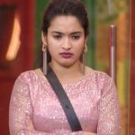 Rathika Rose Instagram - Too glam to give a damn COSTUME BY @the_house_of_hues STYLED BY @harinireddym #rathikarose #biggboss7telugu #biggbosstelugu #starmaa #bigbosstelugu