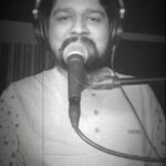 Ravi G Instagram - Home jam series - My Favourite - No.15 #ravig #reels #artist #reelsinstagram #artistinstagram #homejamseries #lifeofamusician #tamil #kamalhaasan #vidyasagar #chennai #musically #cover #tamilsongs