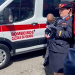 Rebeca Instagram - Eu, enquanto cidadã, sempre valorizei o trabalho dos bombeiros, há 25 anos que retribuo todo o meu respeito, carinho e reconhecimento. Continuarei a fazê-lo, sempre! Hoje, não poderia deixar de vos dizer que é uma honra e um orgulho ser lembrada para apadrinhar este momento especial. Não esquecerei, NUNCA o vosso gesto de amor. E se agradecer é retribuir tudo o que dão…então, OBRIGADA❤️ Bombeiros das Caldas da Rainha Ambulância batizada com o meu nome Grata pelo carinho ❤️🙏 Vídeo João Carlos Costa Obrigada Sr. Comandante Nelson Cruz e a toda a corporação Obrigada Sr Presidente Vitor Marques