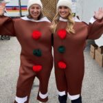 Reese Witherspoon Instagram - Holiday fun on the set of @themorningshow 🎄🤣