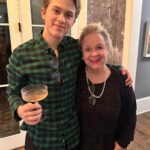 Reese Witherspoon Instagram - Christmas dinner with the fam!🥂🎄❤️
