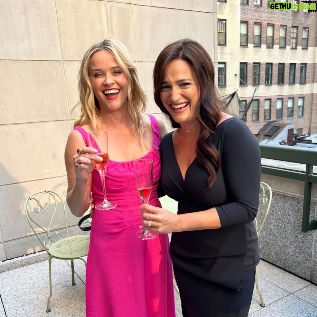 Reese Witherspoon Instagram - Beyond excited to be named one of @hollywoodreporter 100 Powerful Women .. but even MORE thrilled to celebrate my partner @laurenneu !! 🌟Our days at work are powered by her endless talent and passion for championing great filmmakers. Balancing reading scripts at lightning speed, showing up on every set to solve endless problems ( so many crazy stories !!) , leading the most amazing Film / TV team @hellosunshine ( love our ☀️teamwork!!) , She never ceases to amaze me her energy , her vision and her leadership. Simply put : She is a Producer Extraordinaire who has helped me make all my movie / TV dreams come true ! ✨🎬💗 I love you LLN !