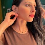 Reshma Shinde Instagram - ❤️💚💜💛🤍 . Visit @palmonas_official for more beautiful collection ✨✨ Special discount code “LOVERESHMA” for extra 15% off... Do visit and hurry 🎉 Happy diwali 🪔 🎥👗 @vidishamhaskar thank you❤️ .