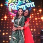 Reshma Shinde Instagram - दीपा ❤️ पल्लवी नक्की बघा आज रात्री, ‘आता होऊ दे धिंगाणा’ शनि. आणि रवि. रात्री ९:०० वाजता फक्त Star प्रवाह वर... #reshmashinde #poojabirari #AataHouDeDhingana #StarPravah