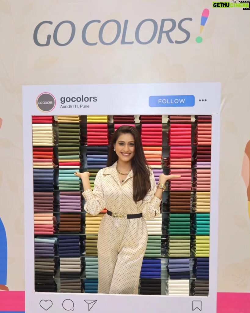 Reshma Shinde Instagram - Was truly honored to be invited to cut the ribbon and officially open the GoColors store in Pune! 🎀🪶 at ITI Aundh What a fantastic day filled with creativity and style. Met fellow talented creators, played exciting games, and soaked in the vibrant atmosphere. GoColors is more than just a brand; it's a fashion destination that celebrates individuality. Their stunning range of clothing caters to diverse tastes and styles, ensuring that there's something for everyone. From comfortable everyday wear to chic and trendy outfits, GoColors has it all. I had an absolute blast exploring their collection, and I'm excited to see how they continue to redefine fashion in Pune! 🛍✨ #GoColorsPuneLaunch #FashionForward #CreativityUnleashed