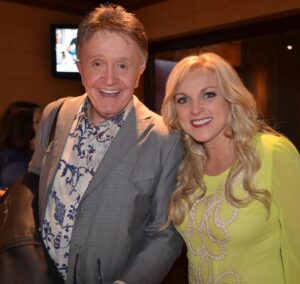 Rhonda Vincent Instagram - Happy Birthday to Grand Ole @opry Star Bill Anderson I’m so honored to call you a friend.  May you enjoy a blessed birthday!!