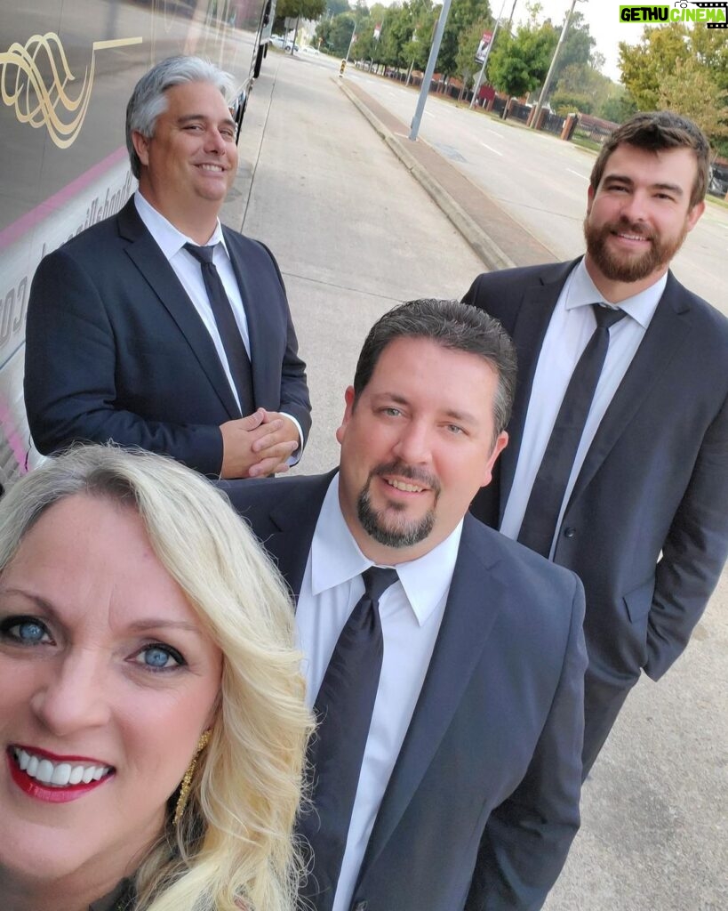 Rhonda Vincent Instagram - Rhonda Vincent & The Rage from @intlbluegrass 2019 - wishing all the nominees good luck tonight at the 2023 IBMA Awards Show tonight! Raleigh, North Carolina