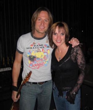 Rhonda Vincent Instagram - Excited to see @keithurban at the Grand Ole @opry on Wednesday 9/13 !! Get your tickets and join us www.opry.com