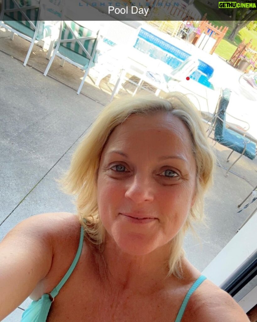 Rhonda Vincent Instagram - Fun day with friends!! Thanks for your hospitality, delicious food, pool time, sunshine, and friendship!! Now we’re rolling toward 9/5 Shipshewana IN 9/7 Trenton MO 9/8 Sullivan IL 9/9 Wagoner OK 9/13 Grand Ole Opry #RhondaVincent & The Rage www.rhondavincent.com