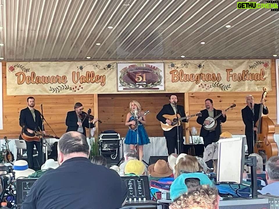 Rhonda Vincent Instagram - Hello from the @delvalbg #Bluegrass Festival’. Wherever you are, we hope you’ll join us along our journey in the coming weeks. 9/3 Brunswick ME 9/5 Shipshewana IN 9/7 Trenton MO 9/8 Sullivan IL 9/9 Wagoner OK 9/13 Grand Ole @opry 9/14 Hiawassee GA 9/15 Montgomery AL 9/16 Conway MO - Starvy Creek Bluegrass Festivals #RhondaVincent & The Rage www.rhondavincent.com Salem County Fairgrounds