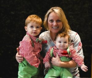 Rhonda Vincent Instagram - Christmas memories 12/25/2023