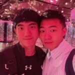 Riesling Hsieh Instagram - - 好熱^_^不要靠我太近 就這樣 Xpark水族館