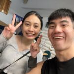 Riesling Hsieh Instagram - ［李宇雯不是我的女朋友，在此聲明］ 李宇雯生日快樂🎁 李宇雯是我的大學同學、三年室友、家人。 李宇雯每分每秒充斥著我的大學生活。 李宇雯之前有跟我大哭的抱在一起。 李宇雯是一個溫暖的人。 李宇雯是原住民裡的卑南族。 李宇雯很善良，不敢殺小蟲子。 李宇雯在大學四年都會讓我抄作業。 李宇雯期中統計學考比我低，即使我的作業都抄她的。 李宇雯喜歡去海邊。 李宇雯喜歡去池塘、溪流餵魚。 李宇雯不愛買衣服，她比較捨得花錢吃好吃的。 李宇雯左上掌心有一顆痣。 李宇雯穿25號的鞋子。 李宇雯不吃火鍋料。 李宇雯鼻孔是心型的。 待續