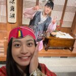 Riesling Hsieh Instagram - ［李宇雯不是我的女朋友，在此聲明］ 李宇雯生日快樂🎁 李宇雯是我的大學同學、三年室友、家人。 李宇雯每分每秒充斥著我的大學生活。 李宇雯之前有跟我大哭的抱在一起。 李宇雯是一個溫暖的人。 李宇雯是原住民裡的卑南族。 李宇雯很善良，不敢殺小蟲子。 李宇雯在大學四年都會讓我抄作業。 李宇雯期中統計學考比我低，即使我的作業都抄她的。 李宇雯喜歡去海邊。 李宇雯喜歡去池塘、溪流餵魚。 李宇雯不愛買衣服，她比較捨得花錢吃好吃的。 李宇雯左上掌心有一顆痣。 李宇雯穿25號的鞋子。 李宇雯不吃火鍋料。 李宇雯鼻孔是心型的。 待續