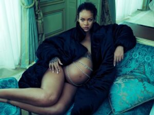 Rihanna Instagram - back at it with the legendary @annieleibovitz for @voguemagazine