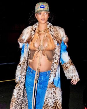Rihanna Instagram - 