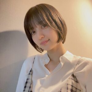 Rina Aizawa Instagram - ずっっとずーっと悩んだ末…✂︎🙇‍♀️🤍
