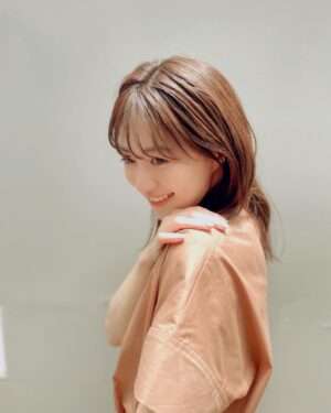 Rina Aizawa Instagram - テレビ東京 ※関東ローカル
『ほほおちゴハン！』に出演します🍴
7月9日(土)11時03分から😋
ぜひご覧ください〜！

👗@ELENDEEK_official
👡@dianashoespress
💍@ete_official