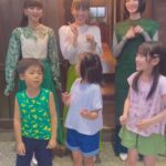Ririsa Miyazaki Instagram - リポストさせていただきます☺︎ moonとPerfumeさんが大好きで毎朝音楽をかけて 踊っています💃 一緒に踊っていただきとても嬉しかったです！！ 是非みなさんも踊ってみてください❤️ #Repost @prfm_official with @use.repost ・・・ 🌕💃💃💃🕺💃💃🌕 陽菜ちゃんのアイドル性に胸キュン🫶🏻 なるの独創的なダンスが鬼クセ🤗 ケン太は最後まで1人踊り続ける大真面目🥰 みんな違ってみんな良い🥳 #ばらかもん#prfm #Moo nDanceCallenge
