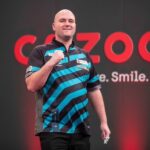 Rob Cross Instagram - Great to start with a W in the US Masters. What a venue to play at and brilliant atmosphere. Now I play Dimitri Van den Bergh in a tough quarter-final. Thanks for all the support in 🇺🇸 @targetdarts @NamosSolutions @jenningsbetinfo @scott_rbs
