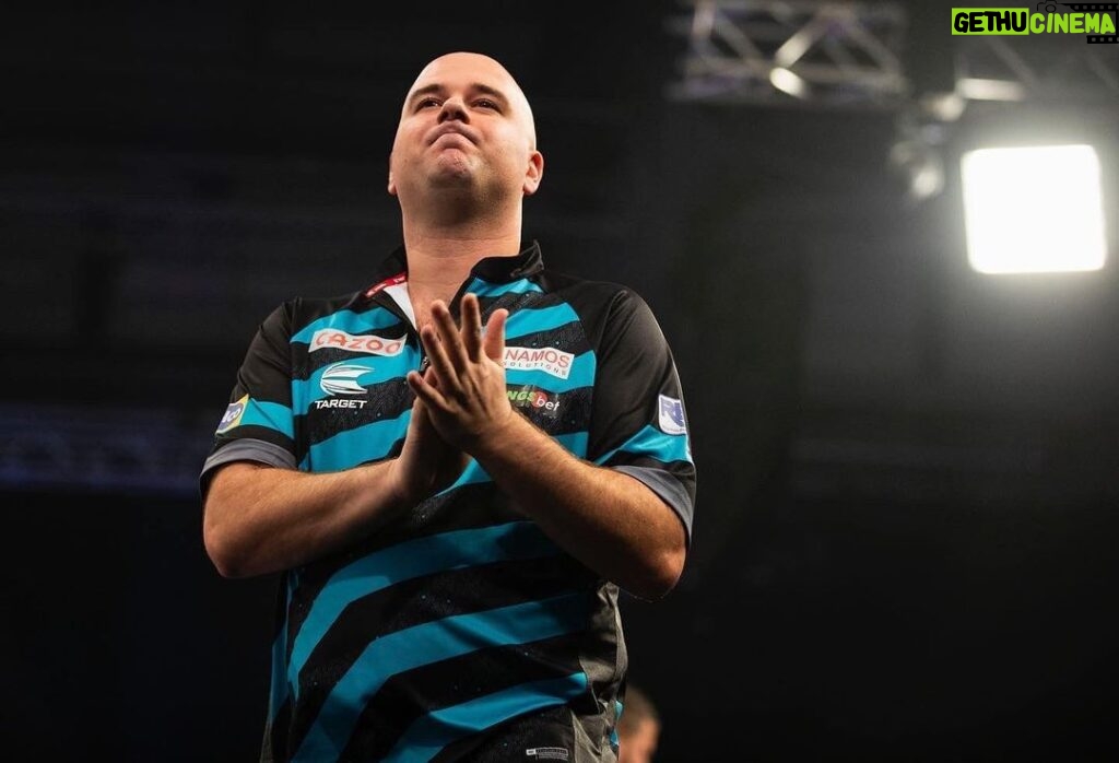 Rob Cross Instagram - Really pleased with a strong win over Madars Razma yesterday and another tough match against home fave Karel Sedlacek today. Should be a quiet one! 🤣🇨🇿👍 Thanks for all the messages⚡ @targetdarts @NamosSolutions @jenningsbetinfo @scott_rbs 📸@taylanningpix