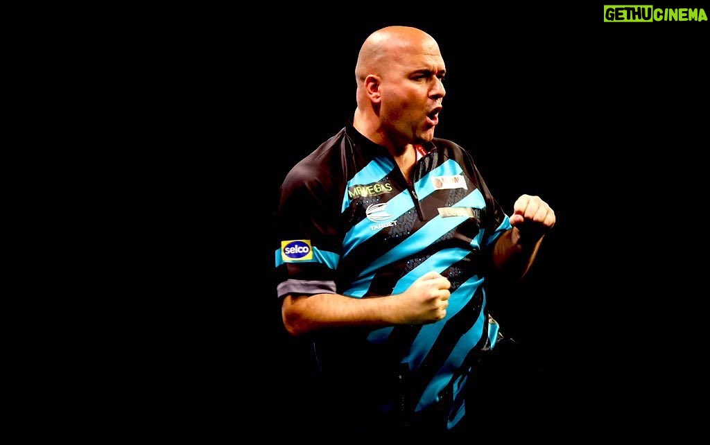 Rob Cross Instagram - Players Champs day two. Must improve on yesterday. Thanks for all the messages. Onwards. 👌⚡ @targetdarts @NamosSolutions @pwrbyfluidity @scott_rbs 📸 @_taylorlanningphotography_