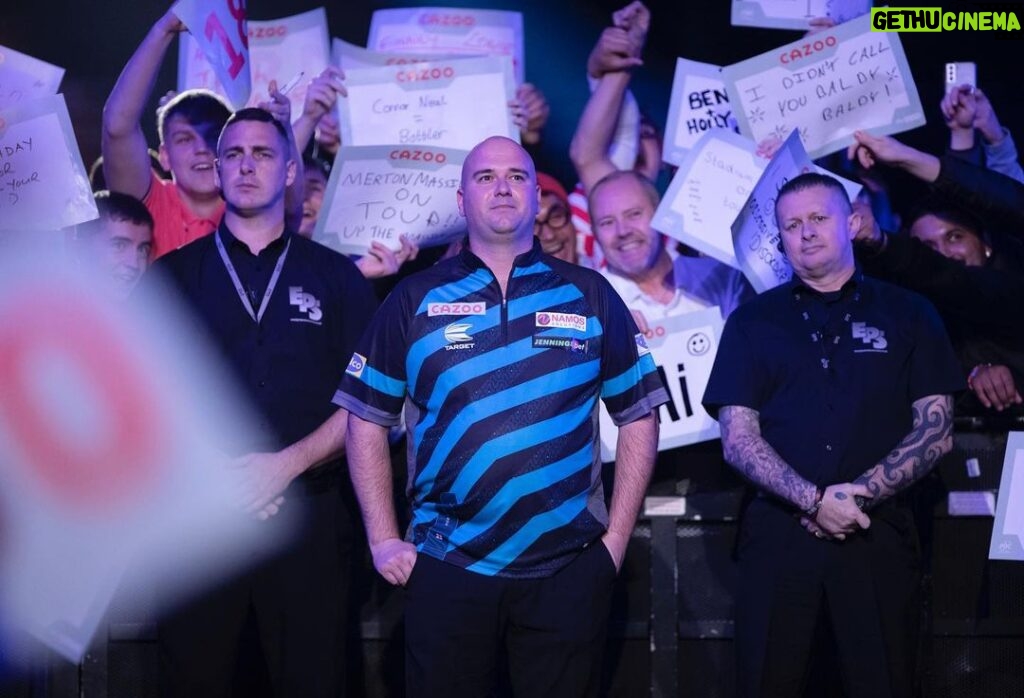 Rob Cross Instagram - Obviously not the result I wanted. So close to finding that extra level but it will come. Good luck to Mike in the Slam. Onto the Players in Minehead. Thanks so much for all the kind messages. @targetdarts @NamosSolutions @jenningsbetinfo @scott_rbs 📸 @_taylorlanningphotography_