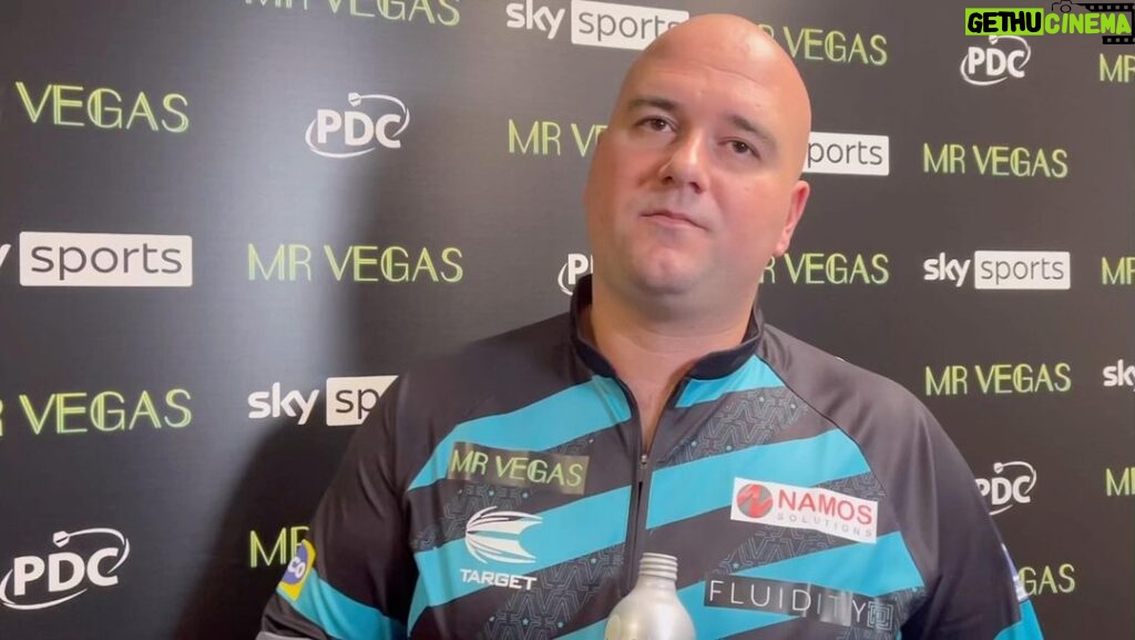 Rob Cross Instagram - A few of my thoughts after playing Fallon and before taking on Nathan in the Grand Slam tonight. ⚡ @targetdarts @NamosSolutions @pwrbyfluidity @scott_rbs