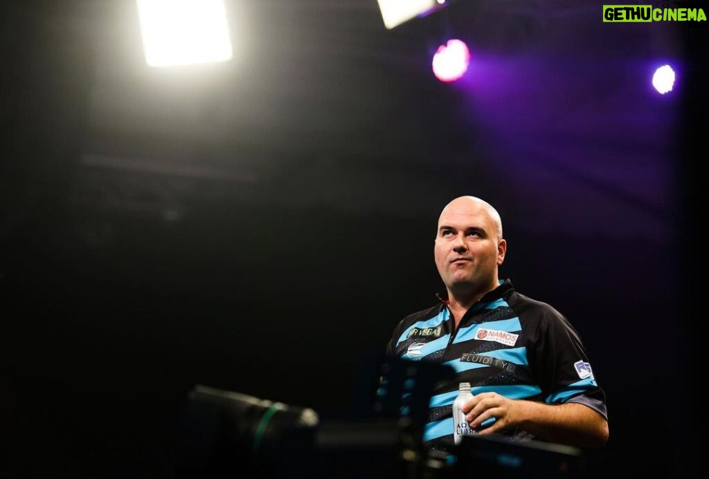 Rob Cross Instagram - That was for my boy Leyton on his 12th birthday. Hope you liked that son! ❤ Quality match, well played Nathan. Onto the next one. ⚡ @targetdarts @NamosSolutions @pwrbyfluidity @scott_rbs 📸 @_taylorlanningphotography_