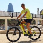 Robert Lewandowski Instagram - On the way…. 🚴 @sm_stormbikes #stormalwaysahead #paidpartnership