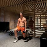 Robert Lewandowski Instagram - Morning at the gym 💪🏼 @4f_official #paidpartnership