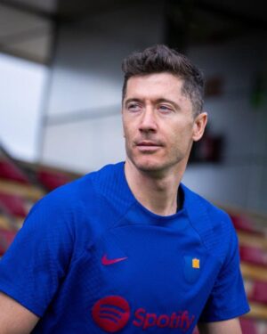 Robert Lewandowski Thumbnail - 1 Million Likes - Most Liked Instagram Photos