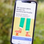 Robin Blase Instagram - #Werbung Weil Tierfotos auf meinem Instagram Account so gut ankommen, habe ich dieses Profi-Filmschaf gemietet. Es war schon mal in einem Werbespot für IKEA - voll fame, das Schaf. Deswegen hat es 640€ für einen Tag gekostet. Finanziell vermutlich eher eine unkluge Entscheidung (es sei denn ihr liked es jetzt ganz viel). Leider bin ich nicht der einzige, der manchmal bessere finanzielle Entscheidungen treffen könnte (beste Überleitung zu Werbung von einem Tierfoto ever!). Viele tappen in die Falle beim Online-Shopping, dass sie mit Ratenzahlungen massiv zu hohe Zinsen haben. Jeder 10. in Deutschland ist nicht in der Lage seine Schulden zu bezahlen. @anyfin.de hilft dabei, viel zu teure Ratenzahlungen und Kreditkartengebühren wieder los zu werden. Dafür einfach die aktuellen Rechnung bei Anyfin in die App oder auf der Website hochladen und in wenigen Stunden eine Antwort bekommen, ob Anyfin dir ein inviduelles Angebot machen kann, wie sie deine Gebühren und Zinsen senken können. Du kriegst nur ein Angebot, wenn sie wirklich die Kosten senken können. Link dazu in der Bio - mit dem Code ROB20 20€ extra Gutschrift bekommen. #anyfin #zinszalabim #übergeldsprichtman 📸 @johannawittig