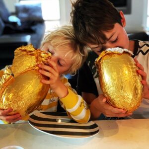Rodger Corser Instagram - When footy and chocolate combine in perfect synergy #footyegg 
Hope you all had a B.O.G performance today!!! #happyeaster