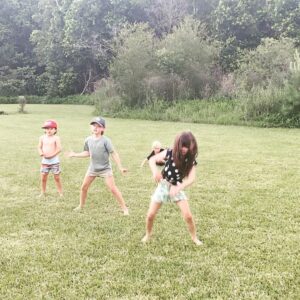 Rodger Corser Instagram - #dancebattle : Dad - 1 / Kids - 0
#camping #dancing #dancecamping #campdancing #theworm