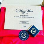Rodger Corser Instagram - No time for gift shopping? I hear ya! That’s why I’ve been getting my very talented sis-in-law @missmooshop to set me up with gift boxes and hampers for years. Perfectly presented with wow factor to boot. Handmade all natural soaps (face/body/hair/shave/pet/household) and other goodies made on the farm in the Southern Highlands with a whole lotta love! Check out @missmooshop ….it’s almost too easy to win at gift giving 😉🎄🎅🏼 #naturalproducts #organicproducts #southernhighlands #naturalsoap #localbusiness #gifthamper #christmas