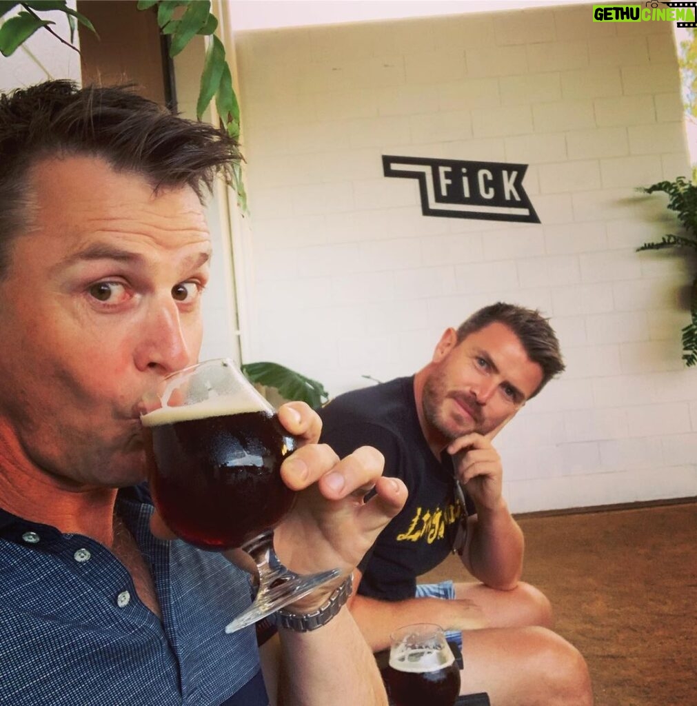 Rodger Corser Instagram - #brisvegas can sure take it out of ya....so a much needed pitstop is in order. Stay hydrated people! @fickbrewingcompany #avoidingfamilyresponsibilities FICK Brewing Company