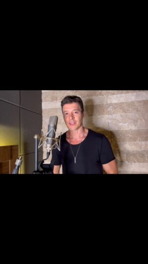 Rodrigo Faro Instagram - Quando me perguntam o que eu vi em você…Eu respondo:  vi o que faltava em mim!!!! #amor  #musica #love #ınstagood