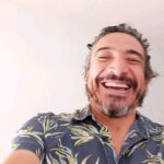 Rodrigo González Instagram - Nos vamos a viajar! Abril stand up mil. Miércoles 20: @islapaopao algarrobo Jueves 21: @ladolcevitalinares (entradas por @comedy_pass ) y el día del evento en la puerta. Sábado 23: @entretoroschicureo No se lo pierdan! Show con mucho material inédito #algarrobo #linares #chicureo #standupcomedy #standup #humor #chile